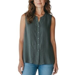 Lina Tomei linen sleeveless eyelet button down top size L excellent condition